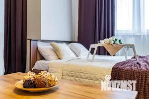 Студия квартира, посуточно, 50м2, 13/25 этаж