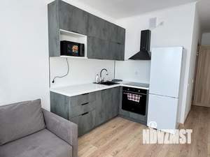 2-к квартира, посуточно, 40м2, 23/25 этаж