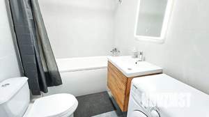 Студия квартира, посуточно, 25м2, 27/28 этаж