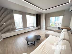 2-к квартира, на длительный срок, 76м2, 8/32 этаж