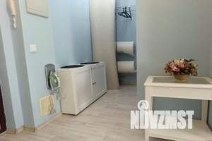 1-к квартира, посуточно, 40м2, 15/18 этаж