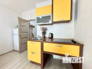 Студия квартира, посуточно, 34м2, 17/25 этаж