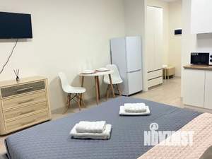 Студия квартира, посуточно, 30м2, 10/28 этаж