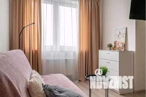 1-к квартира, посуточно, 42м2, 10/25 этаж