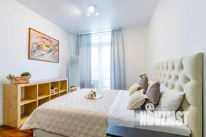 Студия квартира, посуточно, 35м2, 12/22 этаж