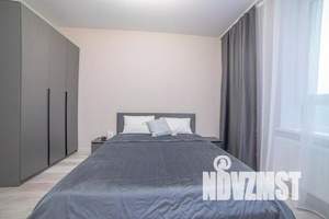 2-к квартира, посуточно, 40м2, 10/21 этаж