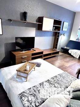 1-к квартира, посуточно, 50м2, 1/1 этаж