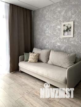 1-к квартира, посуточно, 40м2, 7/25 этаж