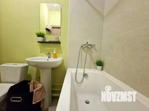 1-к квартира, посуточно, 40м2, 1/1 этаж