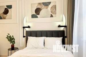 1-к квартира, посуточно, 33м2, 7/28 этаж