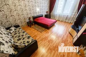 1-к квартира, посуточно, 54м2, 1/1 этаж
