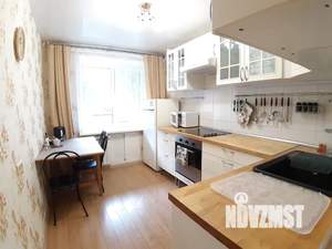 1-к квартира, посуточно, 37м2, 1/14 этаж