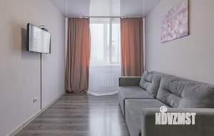 1-к квартира, посуточно, 40м2, 13/18 этаж