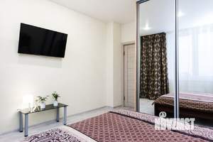 2-к квартира, посуточно, 51м2, 13/30 этаж