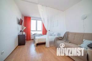 1-к квартира, посуточно, 38м2, 13/18 этаж