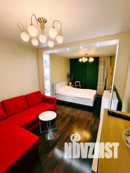 1-к квартира, посуточно, 35м2, 5/5 этаж