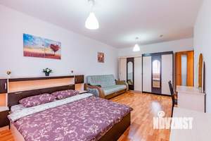 3-к квартира, посуточно, 60м2, 1/1 этаж