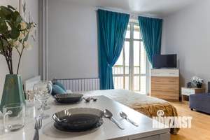 Студия квартира, посуточно, 40м2, 2/9 этаж