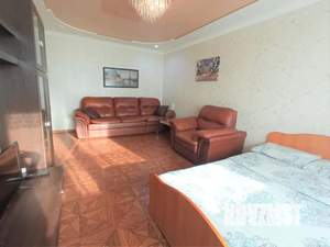 1-к квартира, посуточно, 40м2, 7/9 этаж