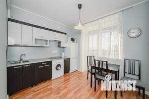 Студия квартира, посуточно, 45м2, 25/25 этаж