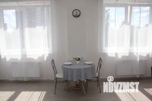 1-к квартира, посуточно, 43м2, 6/25 этаж