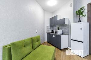 Студия квартира, посуточно, 25м2, 18/25 этаж
