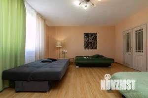 2-к квартира, посуточно, 100м2, 1/1 этаж