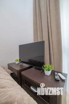 Студия квартира, посуточно, 28м2, 5/25 этаж