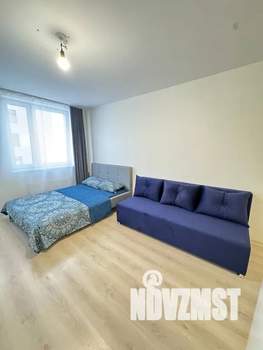 Студия квартира, посуточно, 35м2, 4/16 этаж