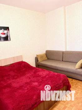 1-к квартира, посуточно, 42м2, 9/14 этаж