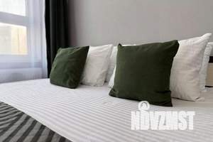 1-к квартира, посуточно, 35м2, 12/30 этаж