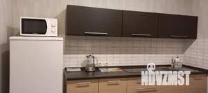 Студия квартира, посуточно, 32м2, 12/25 этаж