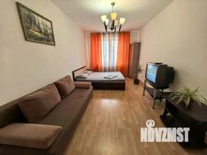 1-к квартира, посуточно, 80м2, 1/1 этаж