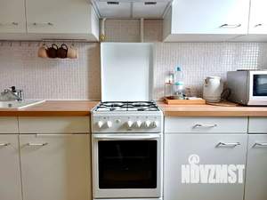 1-к квартира, посуточно, 35м2, 5/9 этаж