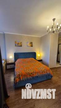 Студия квартира, посуточно, 33м2, 2/19 этаж