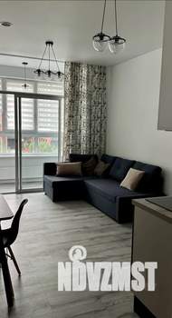 Студия квартира, посуточно, 31м2, 3/24 этаж