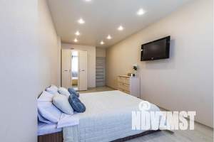 2-к квартира, посуточно, 50м2, 3/32 этаж