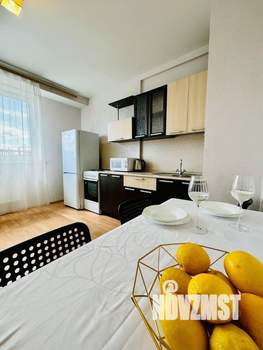 1-к квартира, посуточно, 55м2, 1/1 этаж