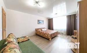 1-к квартира, посуточно, 49м2, 1/1 этаж