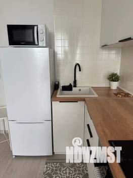 Студия квартира, посуточно, 30м2, 19/25 этаж