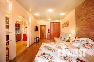 1-к квартира, посуточно, 44м2, 11/19 этаж