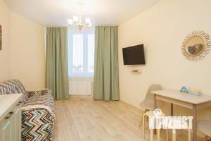 1-к квартира, посуточно, 42м2, 22/35 этаж