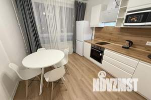 1-к квартира, посуточно, 39м2, 2/25 этаж