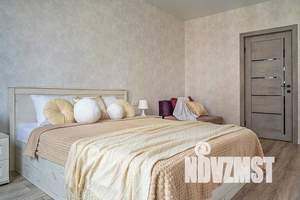 2-к квартира, посуточно, 75м2, 9/30 этаж