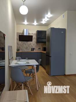 2-к квартира, посуточно, 40м2, 23/25 этаж