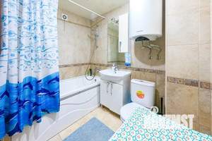 1-к квартира, посуточно, 40м2, 2/18 этаж