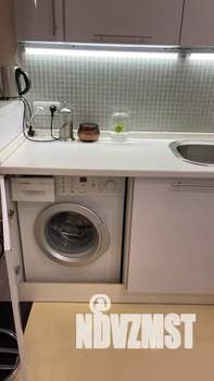 Студия квартира, посуточно, 45м2, 1/10 этаж