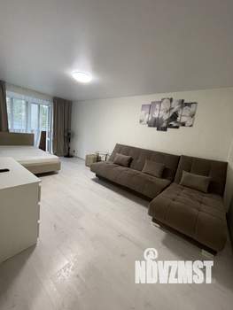 1-к квартира, посуточно, 37м2, 2/9 этаж