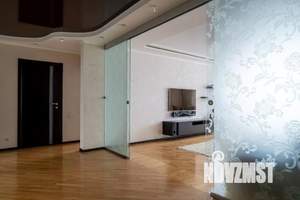 3-к квартира, посуточно, 112м2, 1/1 этаж