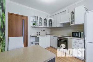 1-к квартира, посуточно, 34м2, 4/16 этаж